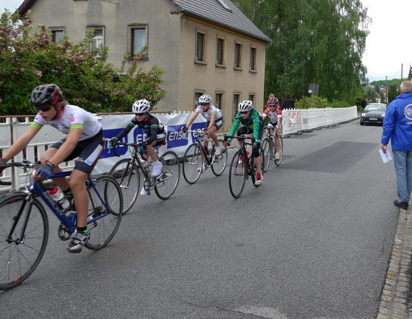 R.4 -  Schülerfeld in der Zieldurchfahrt