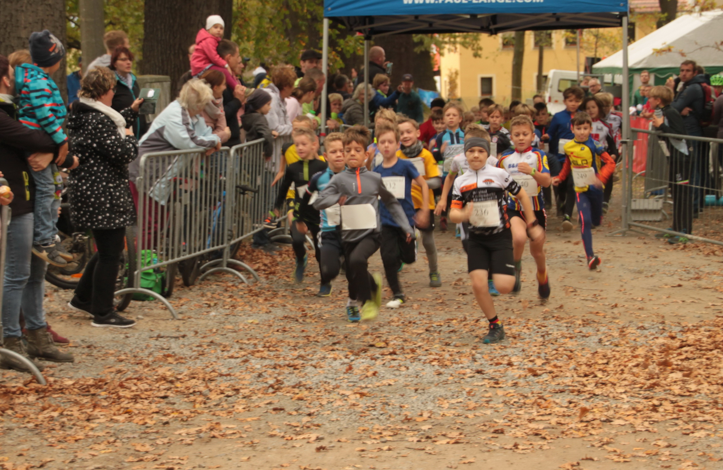 Später gehen es die kleiner U11-er genauso forsch an